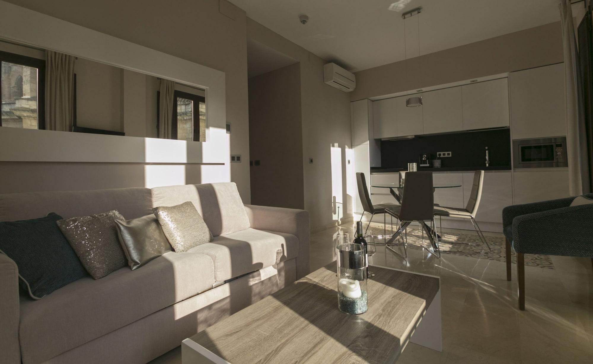 Siloe Plaza Apartment Granada Bagian luar foto
