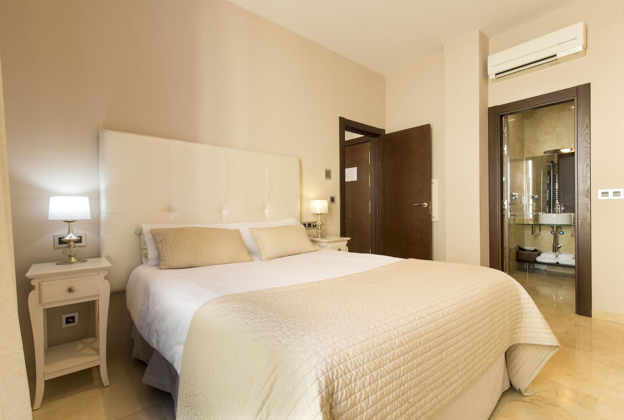 Siloe Plaza Apartment Granada Bagian luar foto