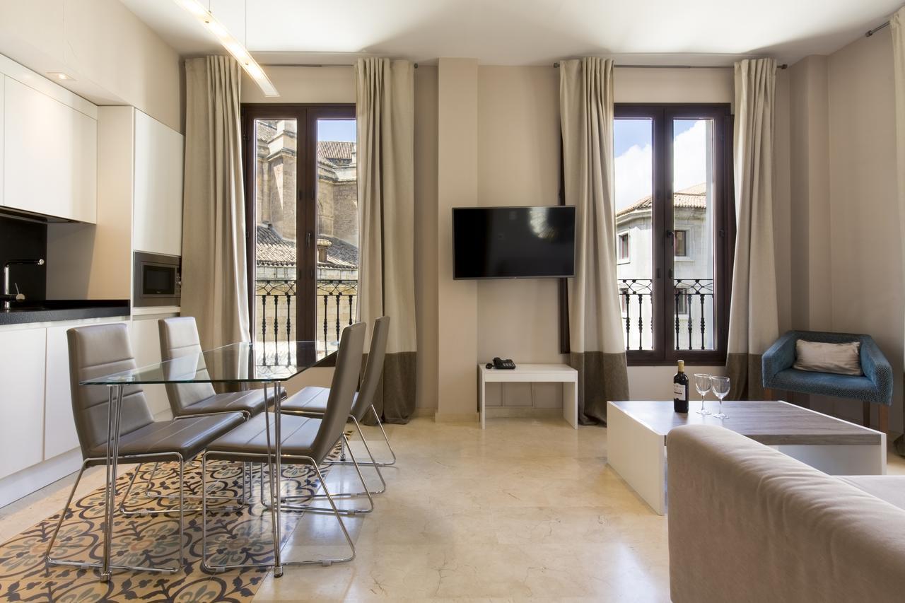 Siloe Plaza Apartment Granada Bagian luar foto