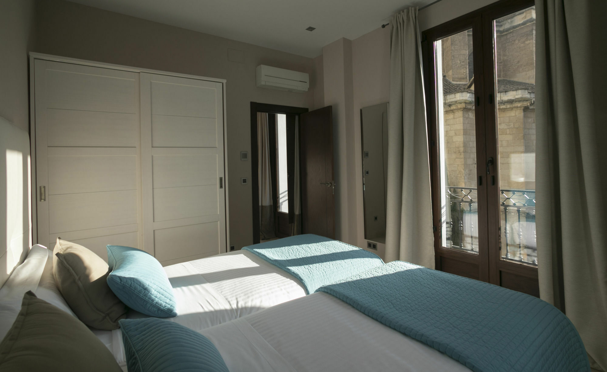 Siloe Plaza Apartment Granada Bagian luar foto