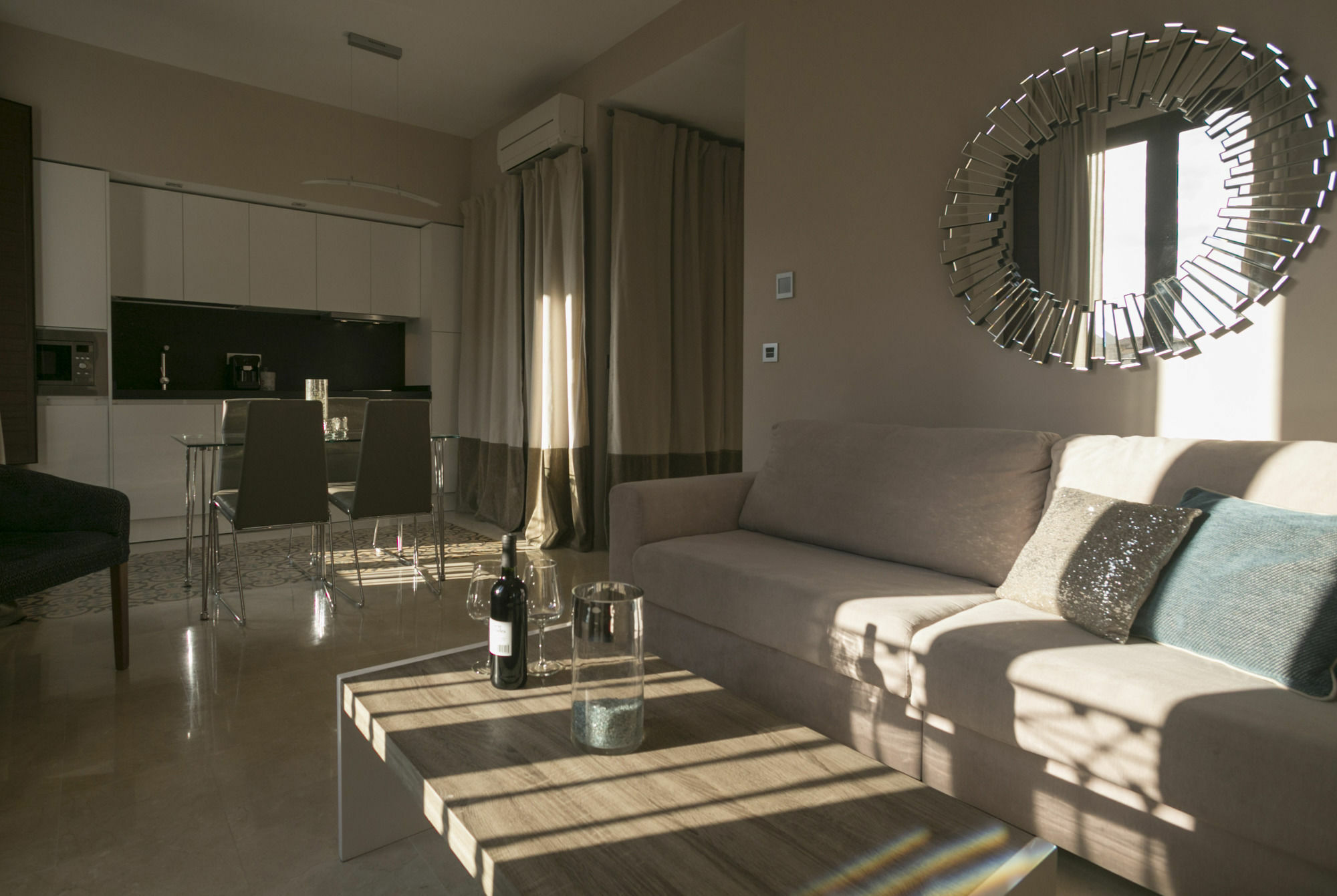 Siloe Plaza Apartment Granada Bagian luar foto